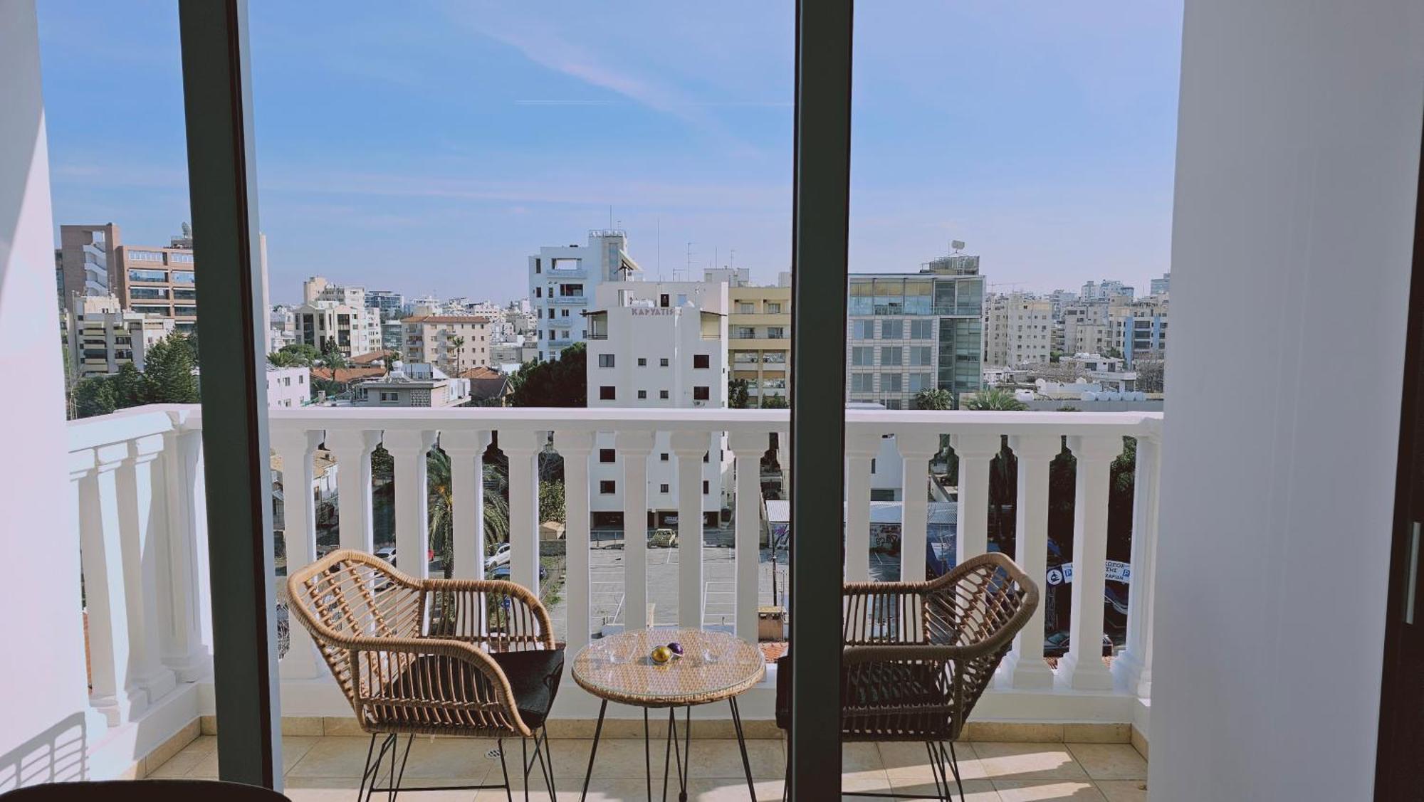 Stay Cosmo City Suites Nicosia Exterior foto