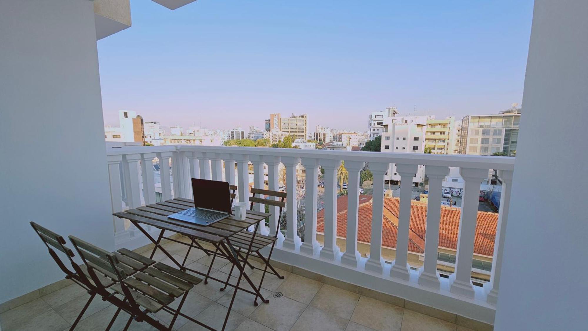 Stay Cosmo City Suites Nicosia Exterior foto