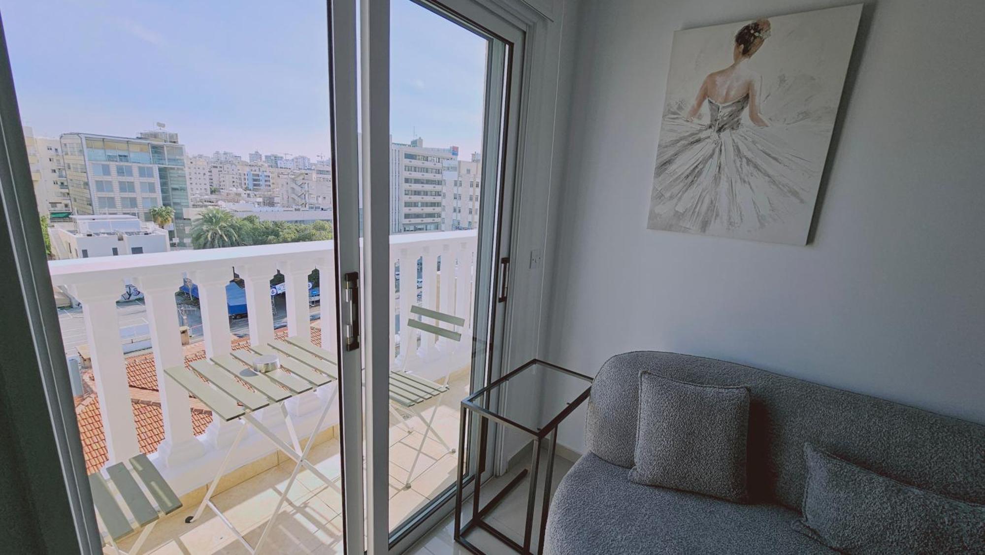Stay Cosmo City Suites Nicosia Exterior foto