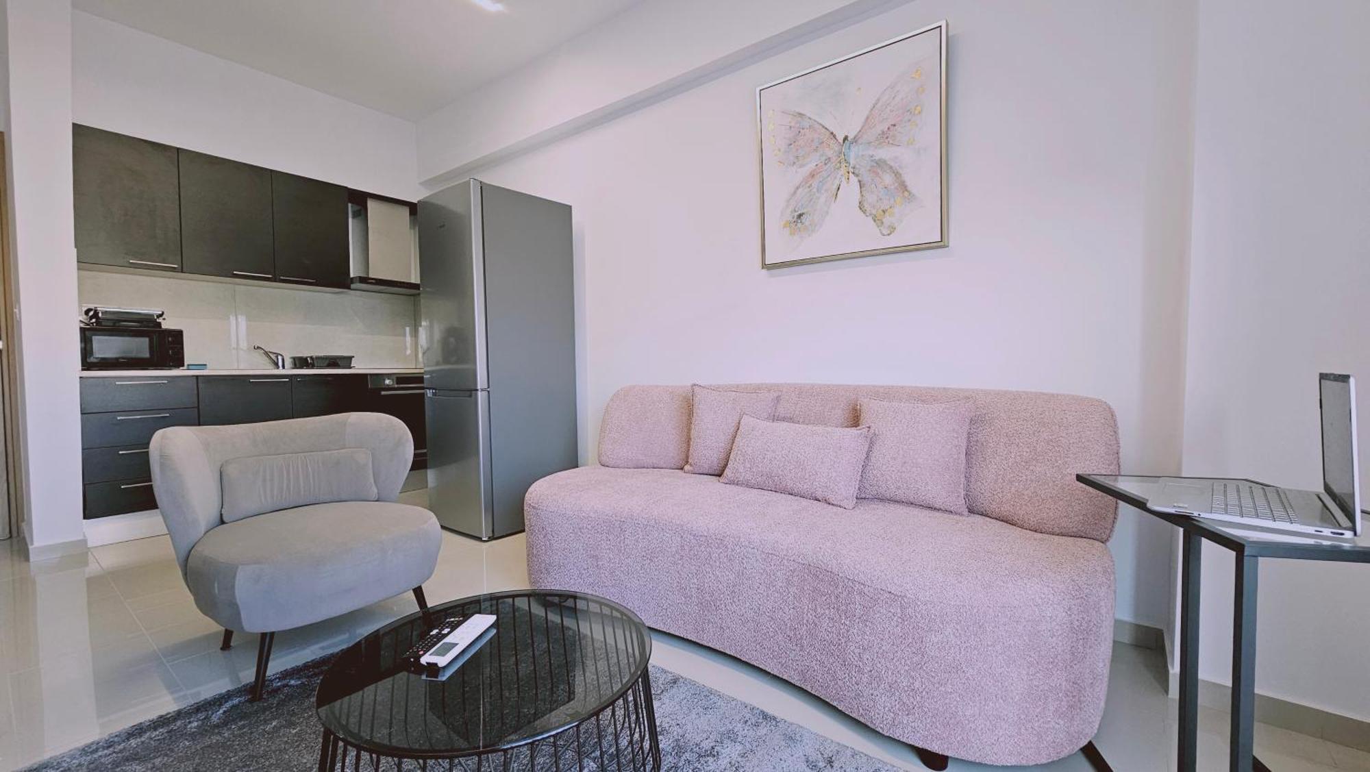 Stay Cosmo City Suites Nicosia Exterior foto