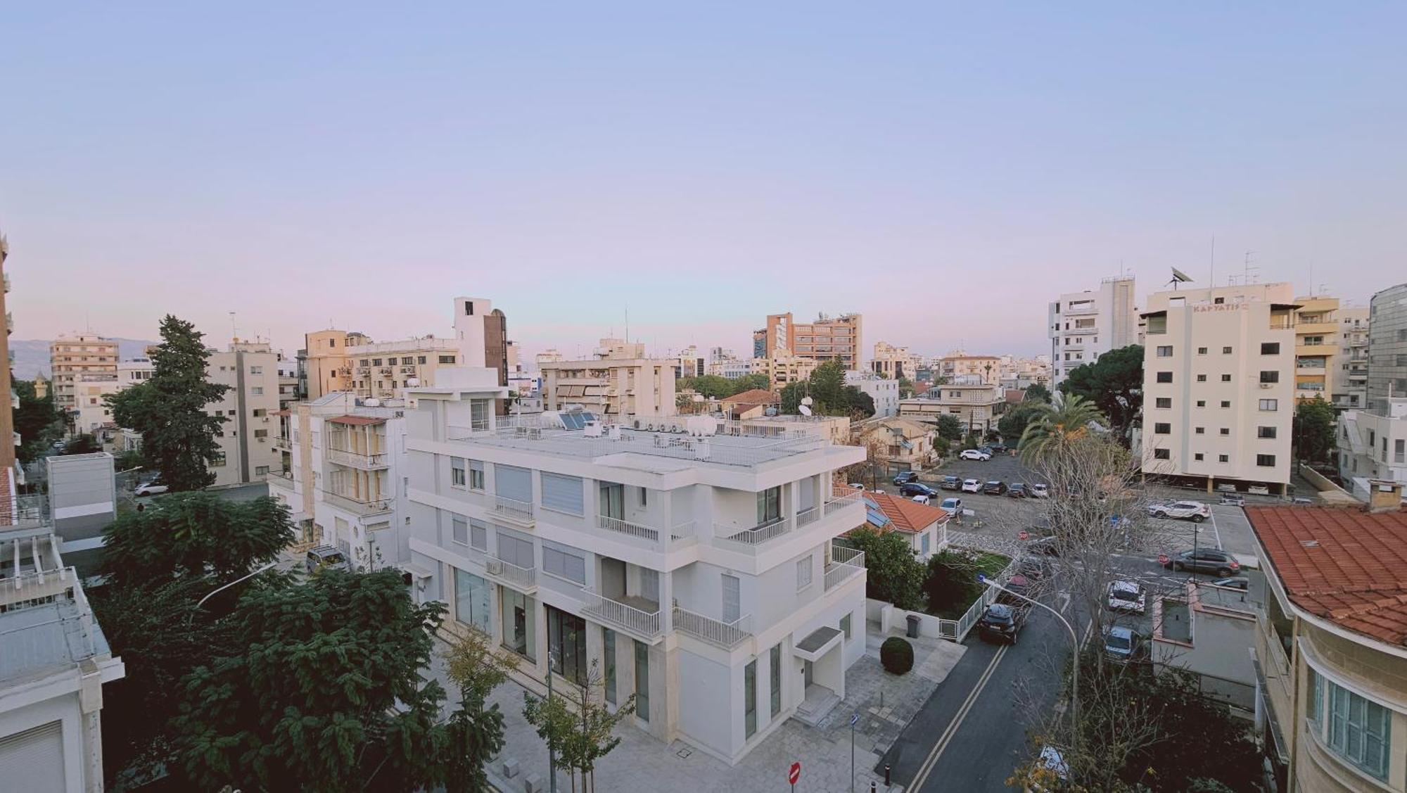 Stay Cosmo City Suites Nicosia Exterior foto